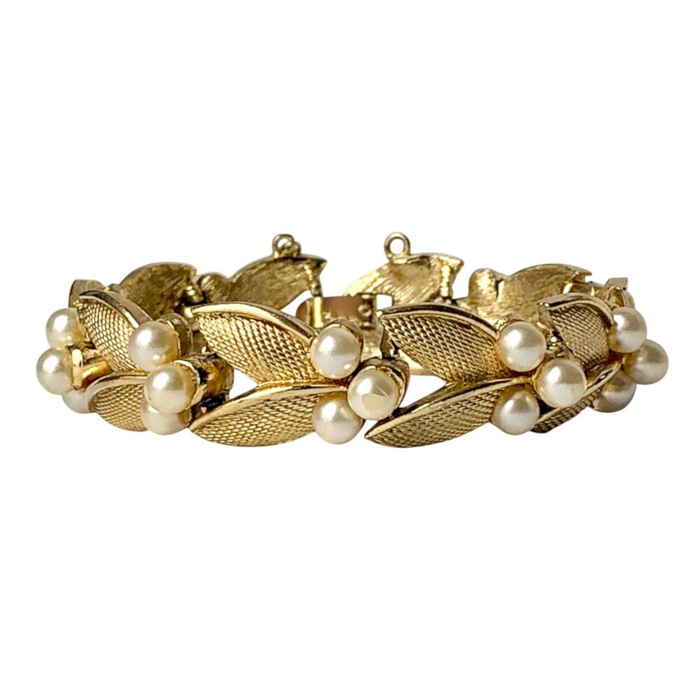 Vintage Crown Trifari Gold Leaf Faux Pearl Bracelet Mid Century Signed